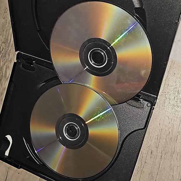 🎯5 For $25🎯Disney Pixar A Bug's Life Collector's Edition - Picture 3 of 3